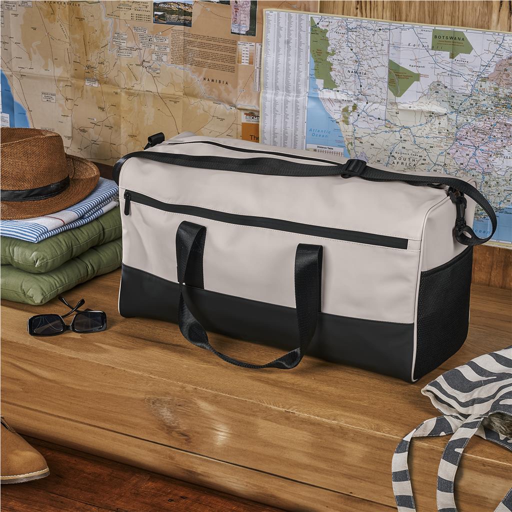 Cederberg Water-Resistant Weekend Bag