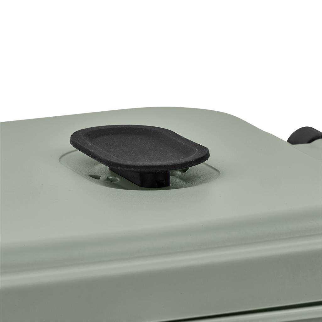 Cambria Recycled Plastic Lunch Box