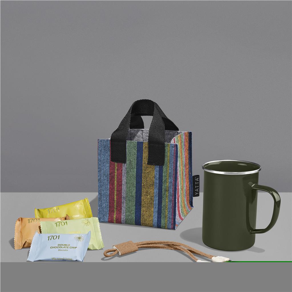 Compact Comfort Hamper