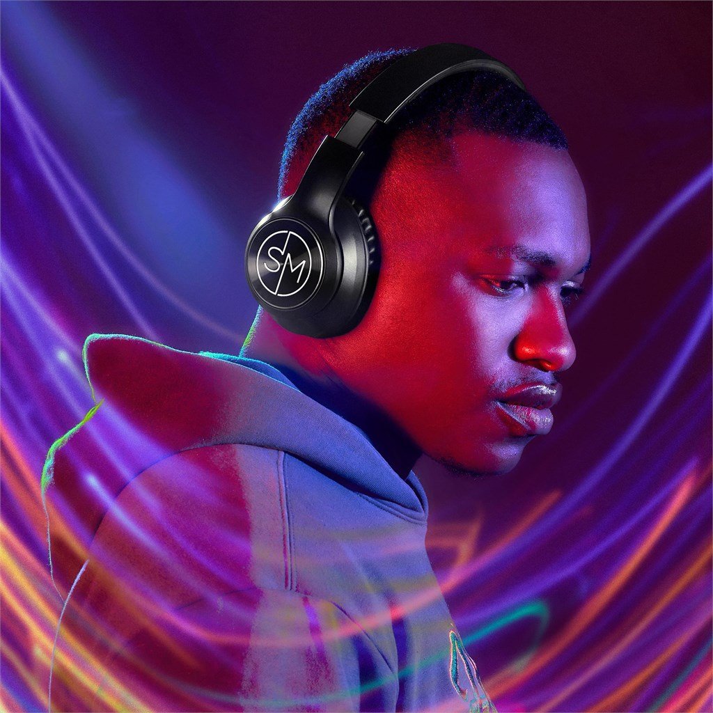 Stuttgart Active Noise-Cancelling Bluetooth Headphones