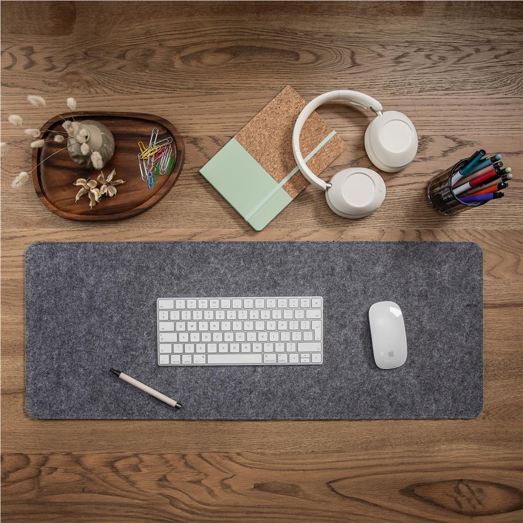 Kaiyo Recycled PET Felt Desk Mat