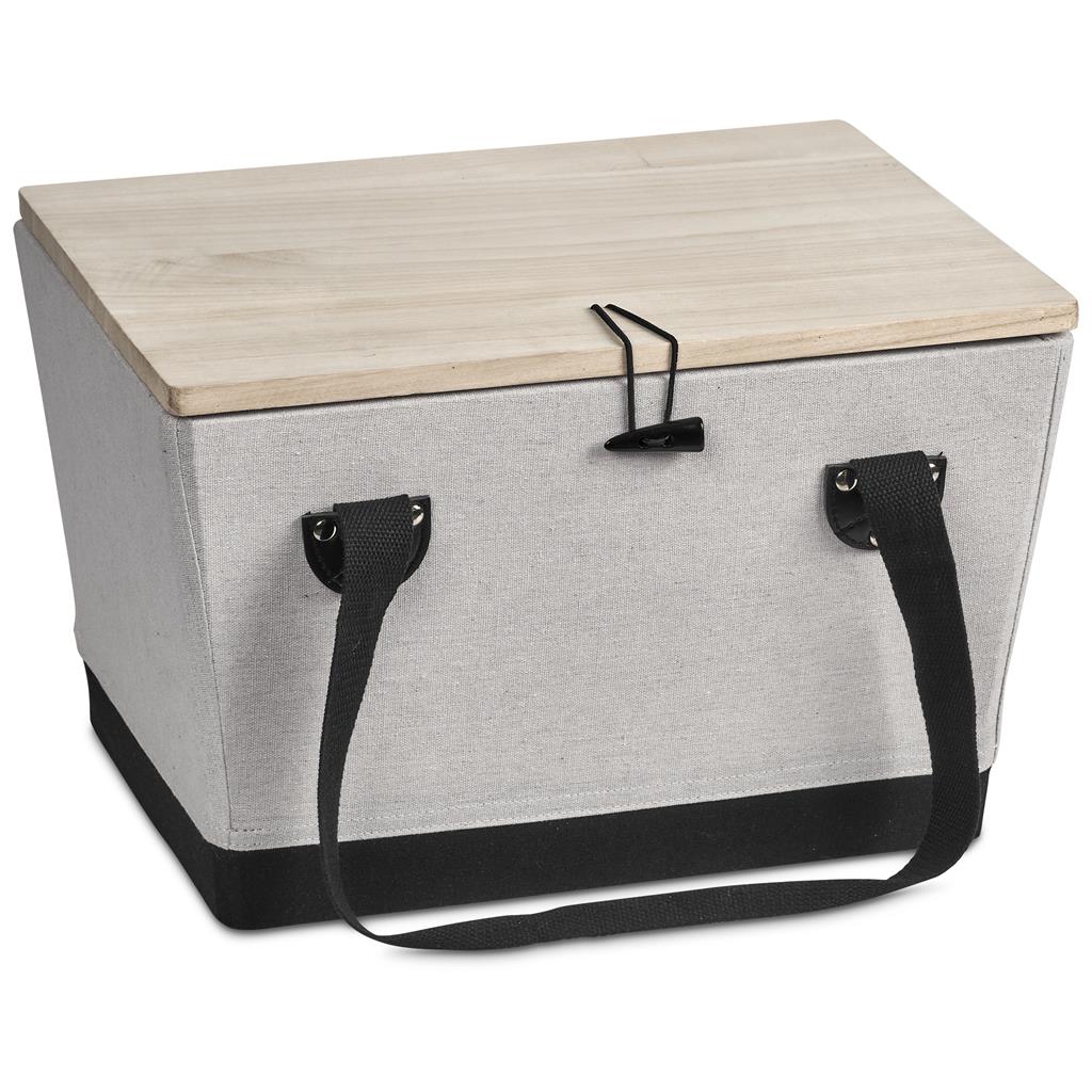 Willow 4-Person Picnic Basket