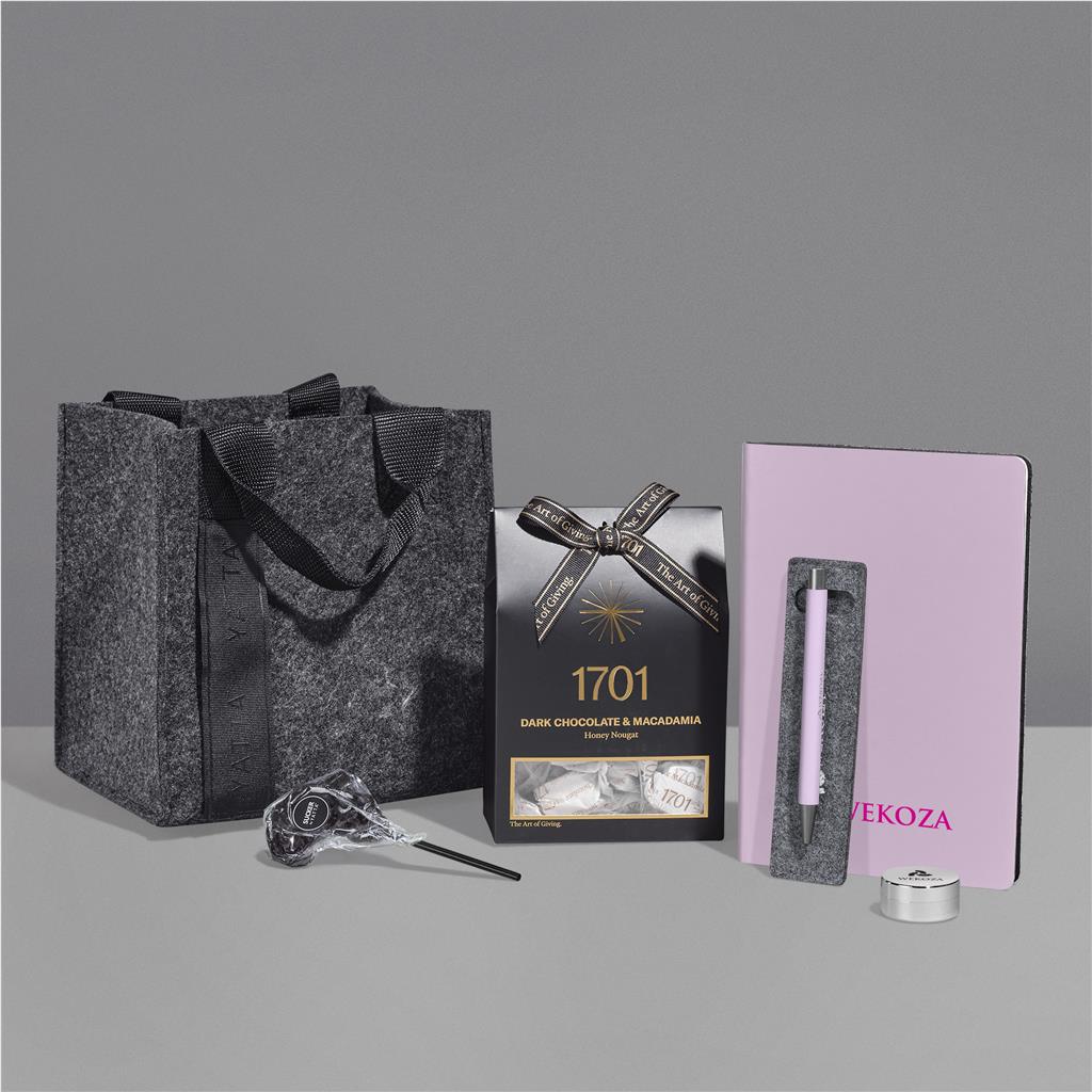 Pretty Possessions Hamper PINK - Ladies Hampers