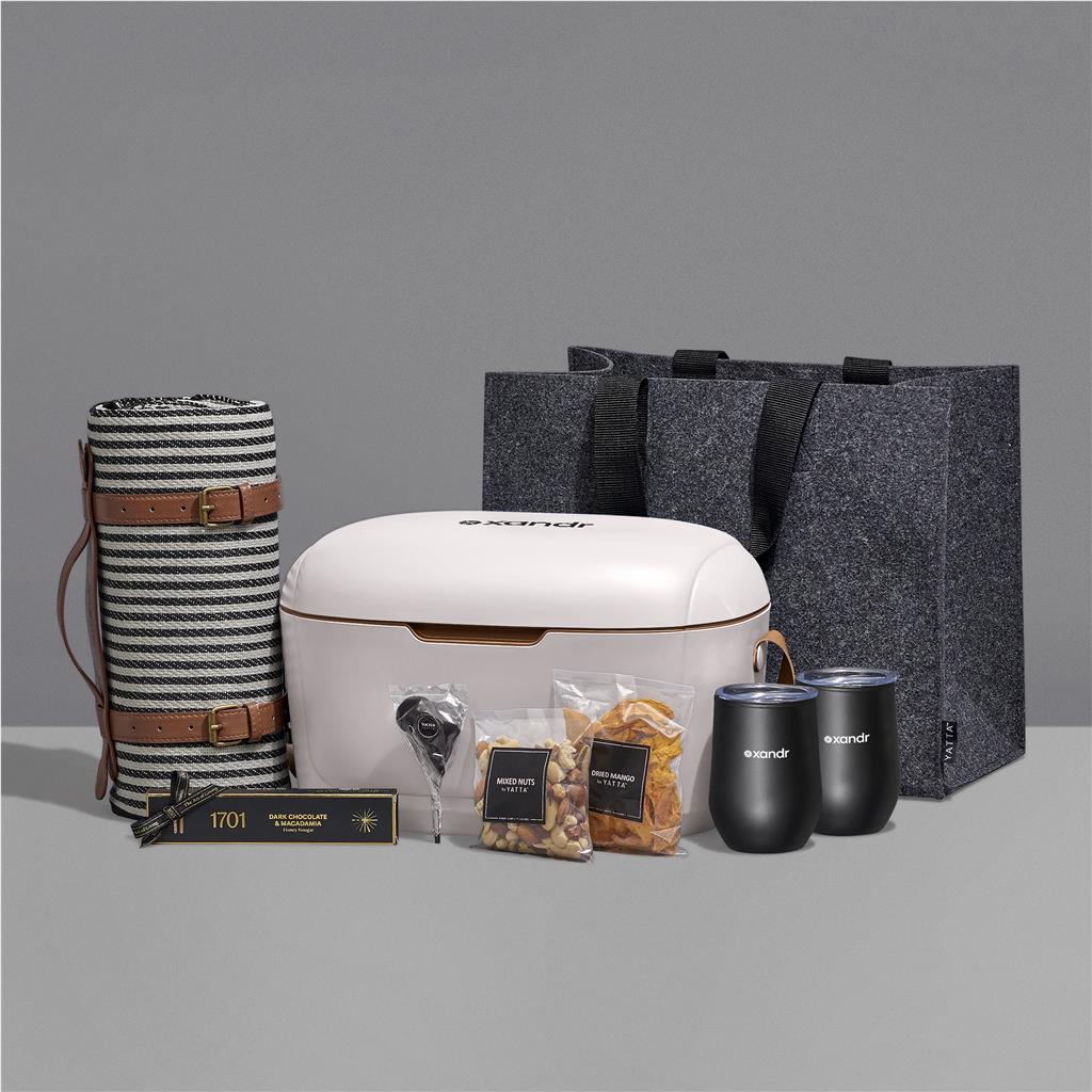 Sophisticated Soiree Hamper - Heritage Day,Premium Hampers,Outdoor Hampers