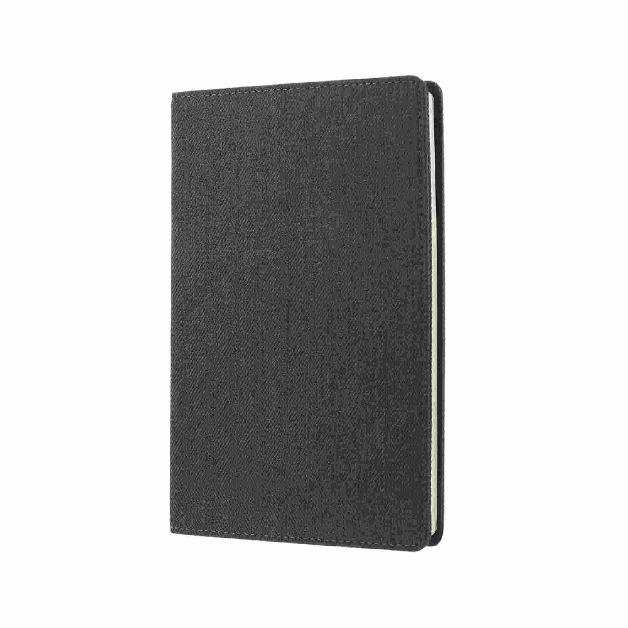 A5 Refillable Notebook With Wireless Charger